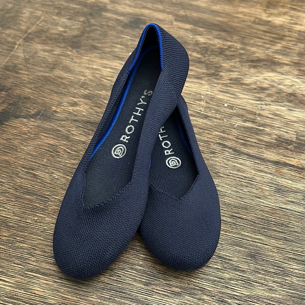 Rothy’s The Flat ( Size: 7.5, Color: Navy)